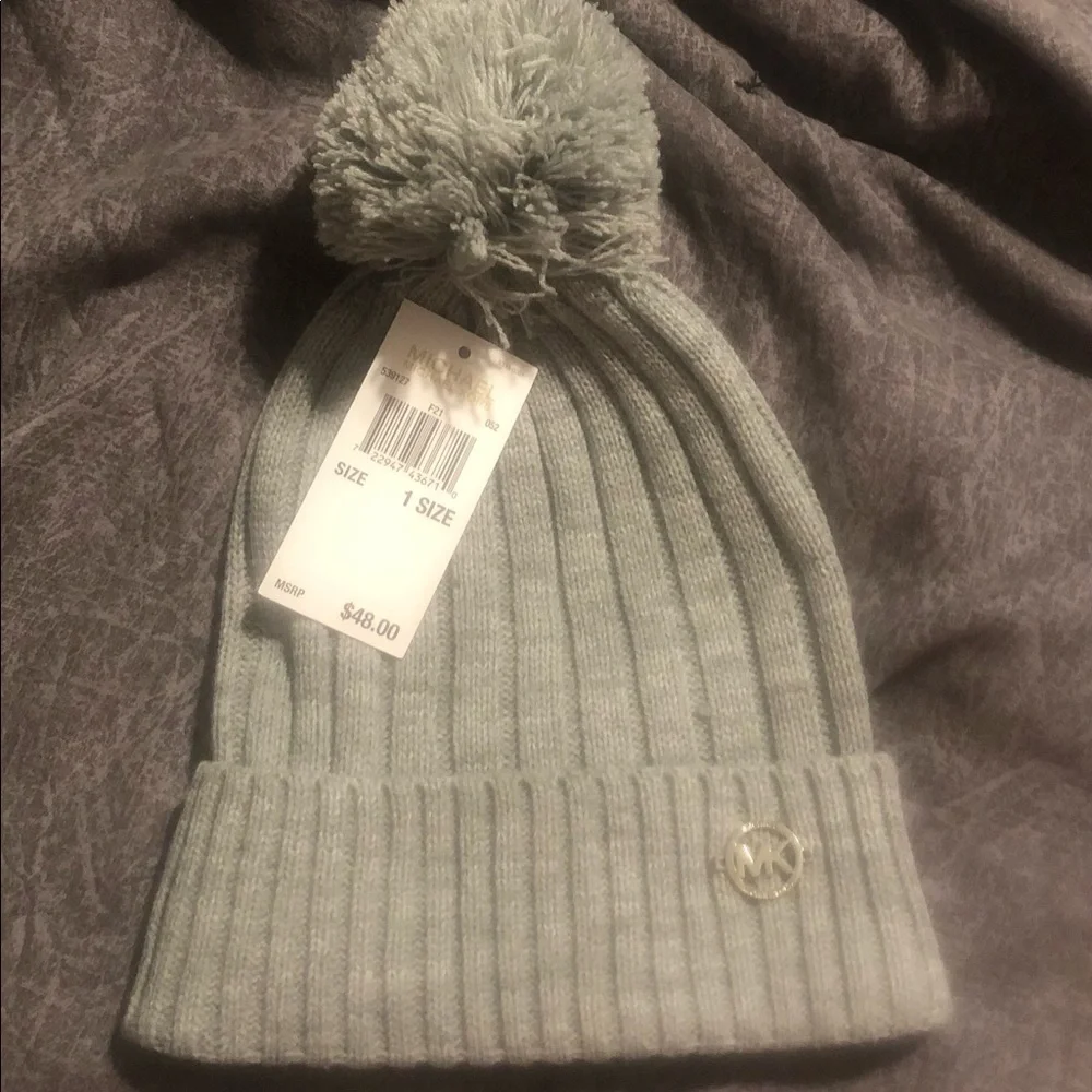 Michael Kors Pom Pom Beanie